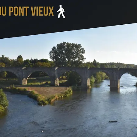 Les De Laure - L'or Vert, Avec Vue Sur Le Chateau, Parking Prive, Climatisation, Netflix, A 160 M De La Cite Medievale Apartment Carcassonne