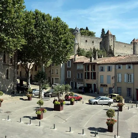 아파트 Les De Laure - L'or Vert, Avec Vue Sur Le Chateau, Parking Prive, Climatisation, A 160 M De La Cite Medievale